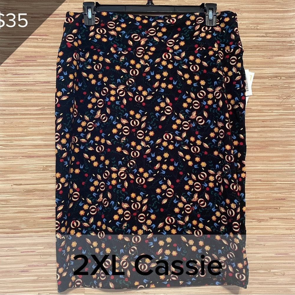 LuLaRoe Cassie skirt NWT